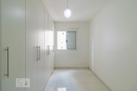 Quarto 1 de apartamento para alugar com 2 quartos, 51m² em Vila São João, Barueri