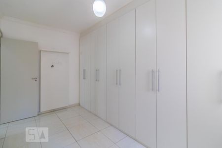 Quarto 1 de apartamento para alugar com 2 quartos, 51m² em Vila São João, Barueri