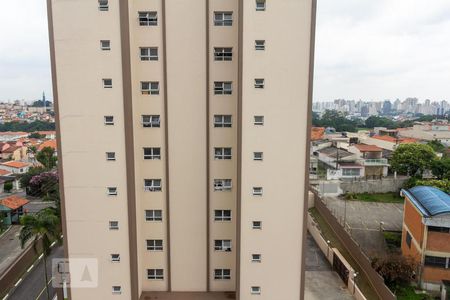 Apartamento à venda com 82m², 3 quartos e 2 vagas Apartamento à venda com 82m², 3 quartos e 2 vagasQuarto 1 - vista