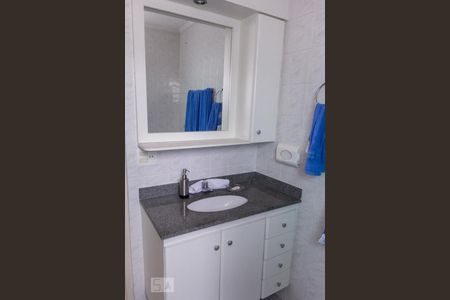 Apartamento à venda com 82m², 3 quartos e 2 vagas Apartamento à venda com 82m², 3 quartos e 2 vagassuíte