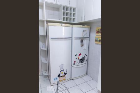 Apartamento à venda com 82m², 3 quartos e 2 vagas Apartamento à venda com 82m², 3 quartos e 2 vagasCozinha