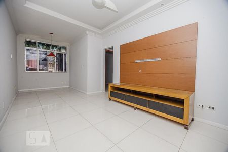 Sala de apartamento para alugar com 3 quartos, 65m² em Santa Rosa, Niterói
