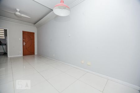 Sala de apartamento para alugar com 3 quartos, 65m² em Santa Rosa, Niterói
