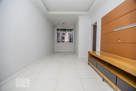 Sala de apartamento para alugar com 3 quartos, 65m² em Santa Rosa, Niterói
