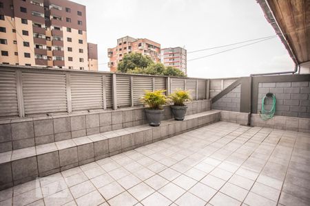 Apartamento à venda com 600m², 3 quartos e 1 vaga Apartamento à venda com 600m², 3 quartos e 1 vagaTerraço
