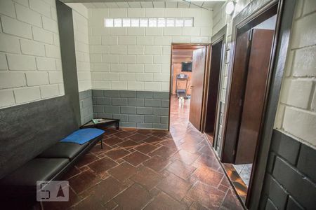 Apartamento à venda com 600m², 3 quartos e 1 vaga Apartamento à venda com 600m², 3 quartos e 1 vagaHall - Piso inferior