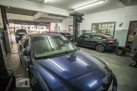 Apartamento à venda com 600m², 3 quartos e 1 vaga Apartamento à venda com 600m², 3 quartos e 1 vagaGaragem 2 - Piso inferior