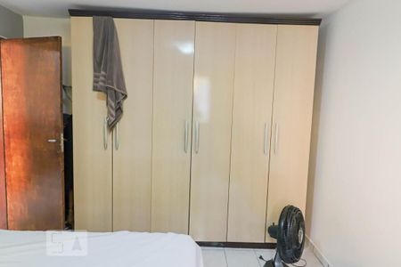 Casa à venda com 140m², 5 quartos e 5 vagasCasa 2 - Quarto 1