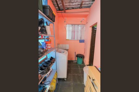 Casa à venda com 140m², 5 quartos e 5 vagasCasa 1 Lavanderia