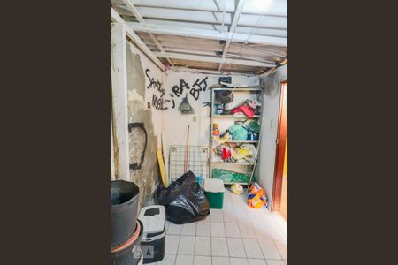 Casa à venda com 140m², 5 quartos e 5 vagasCasa 2 - Deposito / Dispensa