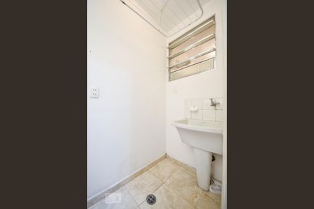 Studio para alugar com 43m², 1 quarto e sem vaga Studio para alugar com 43m², 1 quarto e sem vagaÁrea de Serviço