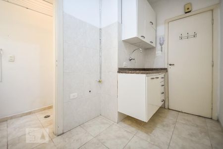 Studio para alugar com 43m², 1 quarto e sem vaga Studio para alugar com 43m², 1 quarto e sem vagaCozinha