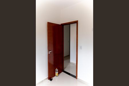 Quarto 1 de apartamento para alugar com 2 quartos, 44m² em Vila Ré, São Paulo