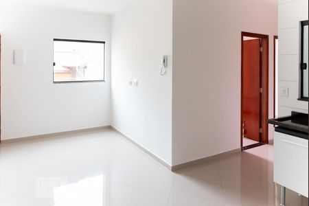 Sala/Cozinha de apartamento para alugar com 2 quartos, 44m² em Vila Ré, São Paulo