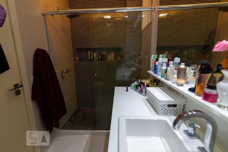 Apartamento à venda com 170m², 3 quartos e 3 vagasBanheiro da Suíte