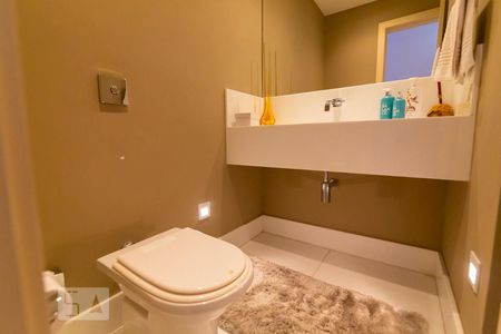 Apartamento à venda com 170m², 3 quartos e 3 vagasLavabo