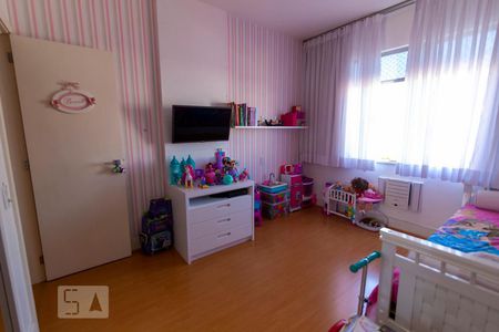 Apartamento à venda com 170m², 3 quartos e 3 vagasQuarto 1