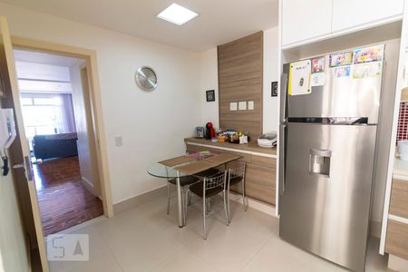 Apartamento à venda com 170m², 3 quartos e 3 vagasCozinha
