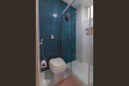 Apartamento à venda com 170m², 3 quartos e 3 vagasBanheiro