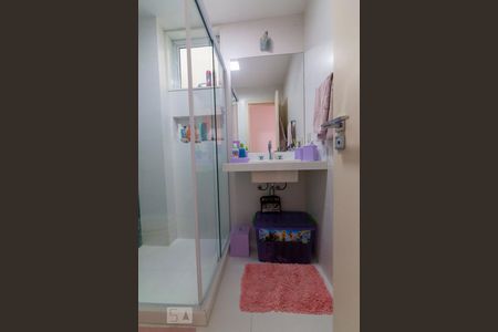 Apartamento à venda com 170m², 3 quartos e 3 vagasBanheiro