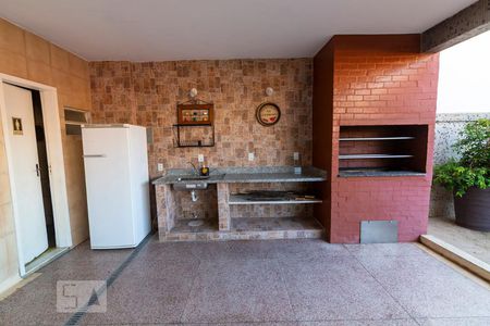 Apartamento à venda com 170m², 3 quartos e 3 vagasÁrea comum - Churrasqueira