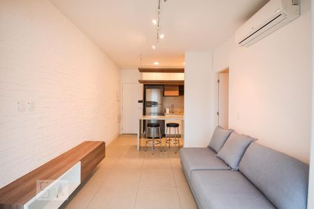 Sala de apartamento para alugar com 1 quarto, 40m² em Pinheiros, São Paulo