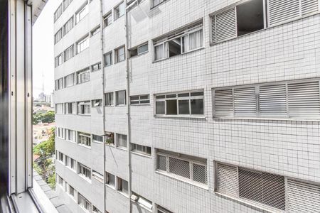 Quarto 1 - Vista de apartamento à venda com 2 quartos, 60m² em Sumaré, São Paulo