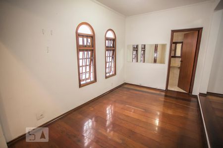 Sala de Estar de casa à venda com 3 quartos, 192m² em Vila da Saúde, São Paulo