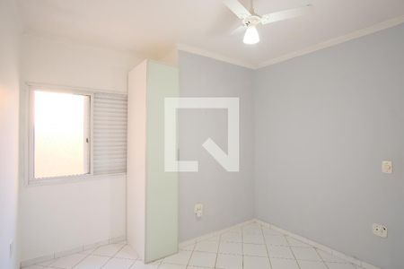 Casa de condomínio para alugar com 150m², 3 quartos e 4 vagasQuarto 2