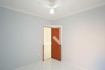 Casa de condomínio para alugar com 150m², 3 quartos e 4 vagasQuarto 2