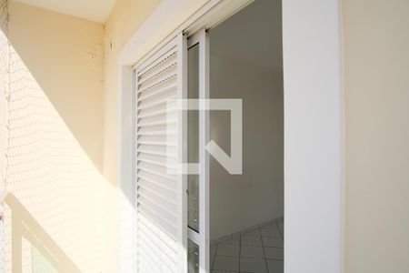 Casa de condomínio para alugar com 150m², 3 quartos e 4 vagasVaranda da Suíte
