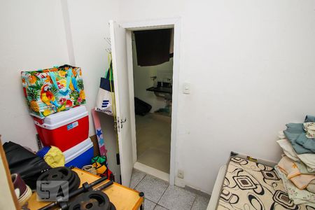 Apartamento à venda com 148m², 3 quartos e 1 vaga Apartamento à venda com 148m², 3 quartos e 1 vagaQuarto de Serviço
