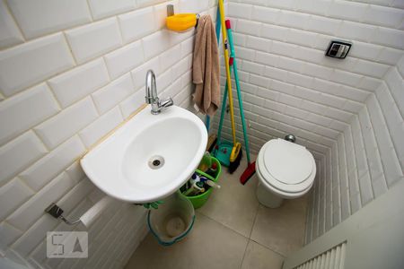 Apartamento à venda com 148m², 3 quartos e 1 vaga Apartamento à venda com 148m², 3 quartos e 1 vagaBanheiro de Serviço