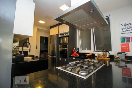 Apartamento à venda com 148m², 3 quartos e 1 vaga Apartamento à venda com 148m², 3 quartos e 1 vagaCozinha - Armários