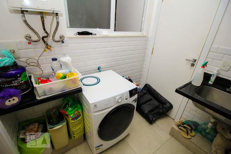 Apartamento à venda com 148m², 3 quartos e 1 vaga Apartamento à venda com 148m², 3 quartos e 1 vagaÁrea de Serviço