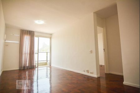 Apartamento para alugar com 64m², 1 quarto e 1 vagaSala