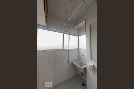 Apartamento à venda com 62m², 2 quartos e 1 vaga Apartamento à venda com 62m², 2 quartos e 1 vagaÁrea de Serviço