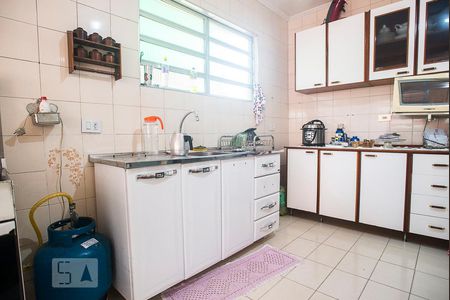 Casa à venda com 200m², 3 quartos e 2 vagasCozinha