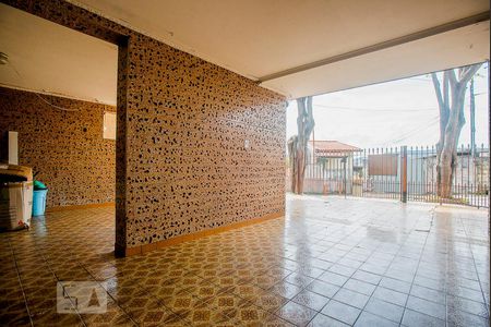 Casa à venda com 200m², 3 quartos e 2 vagasÁrea externa