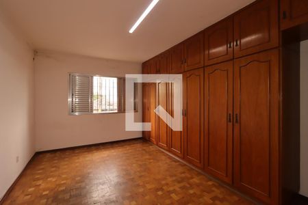 Quarto 2 de casa para alugar com 2 quartos, 126m² em Santa Teresinha, Santo André