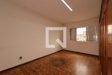 Quarto 2 de casa para alugar com 2 quartos, 126m² em Santa Teresinha, Santo André