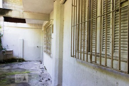 Casa para alugar com 45m², 1 quarto e sem vagaÁrea