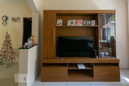 Sala de TV de casa para alugar com 4 quartos, 360m² em Pirajá, Belo Horizonte
