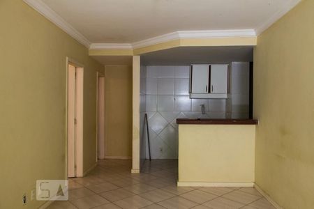 Sala de casa para alugar com 2 quartos, 60m² em Vargem Pequena, Rio de Janeiro