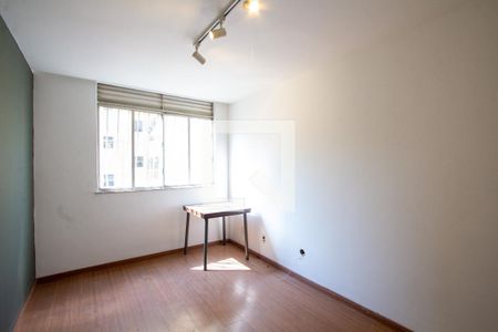 Sala de apartamento à venda com 3 quartos, 59m² em Santa Rosa, Niterói
