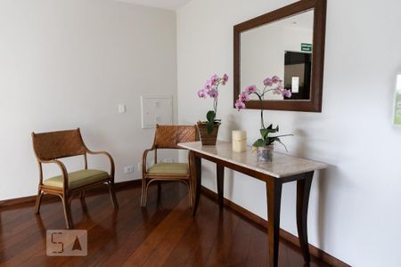 Apartamento para alugar com 45m², 1 quarto e 1 vaga Apartamento para alugar com 45m², 1 quarto e 1 vagaHall