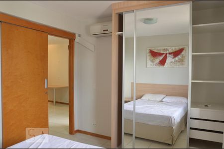 Quarto 1 de apartamento para alugar com 2 quartos, 60m² em Asa Norte, Brasília