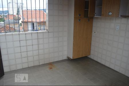 Casa à venda com 75m², 2 quartos e 1 vagaÁrea de Serviço
