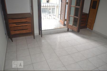 Casa à venda com 75m², 2 quartos e 1 vagaQuarto 1 - Armários