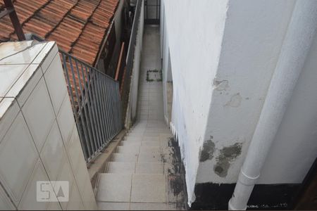 Casa à venda com 75m², 2 quartos e 1 vagaÁrea de Serviço sentido quintal